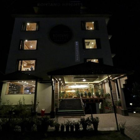 Townhouse Oak Rohtang Heights 호텔 마날리 외부 사진